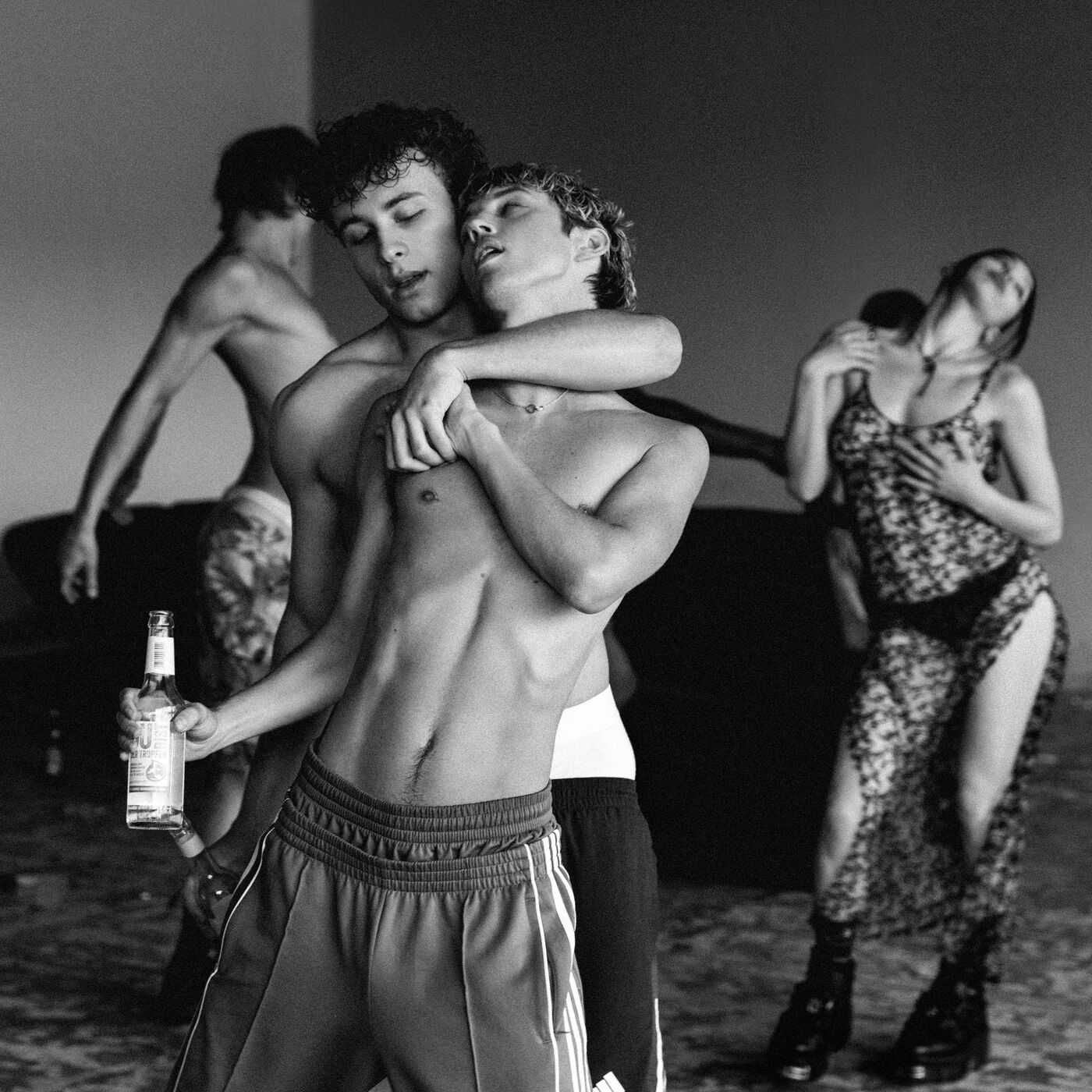 Troye Sivan – Pop The Culture, IconographyⒺ【44.1kHz／16bit】英国区-OppsUpro音乐帝国
