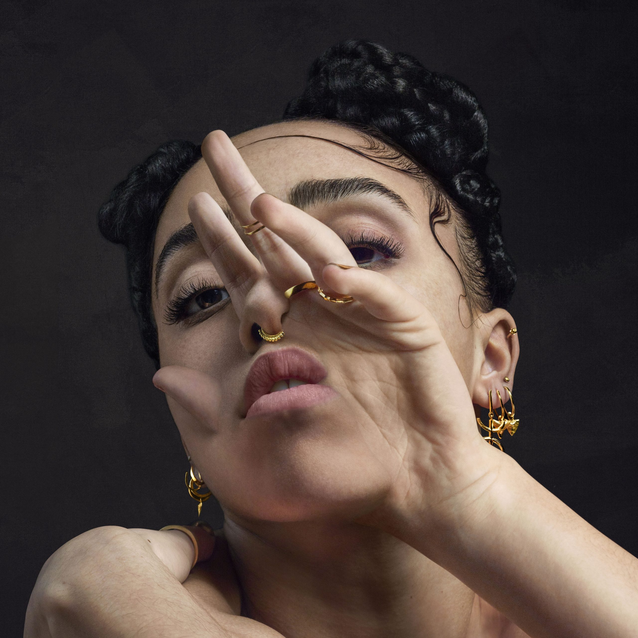 FKA twigs – M3LL155XⒺ【44.1kHz／24bit】爱尔兰区-OppsUpro音乐帝国