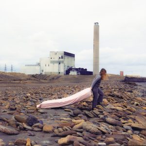 L Devine – Laundry DayⒺ【48kHz／24bit】英国区-OppsUpro音乐帝国
