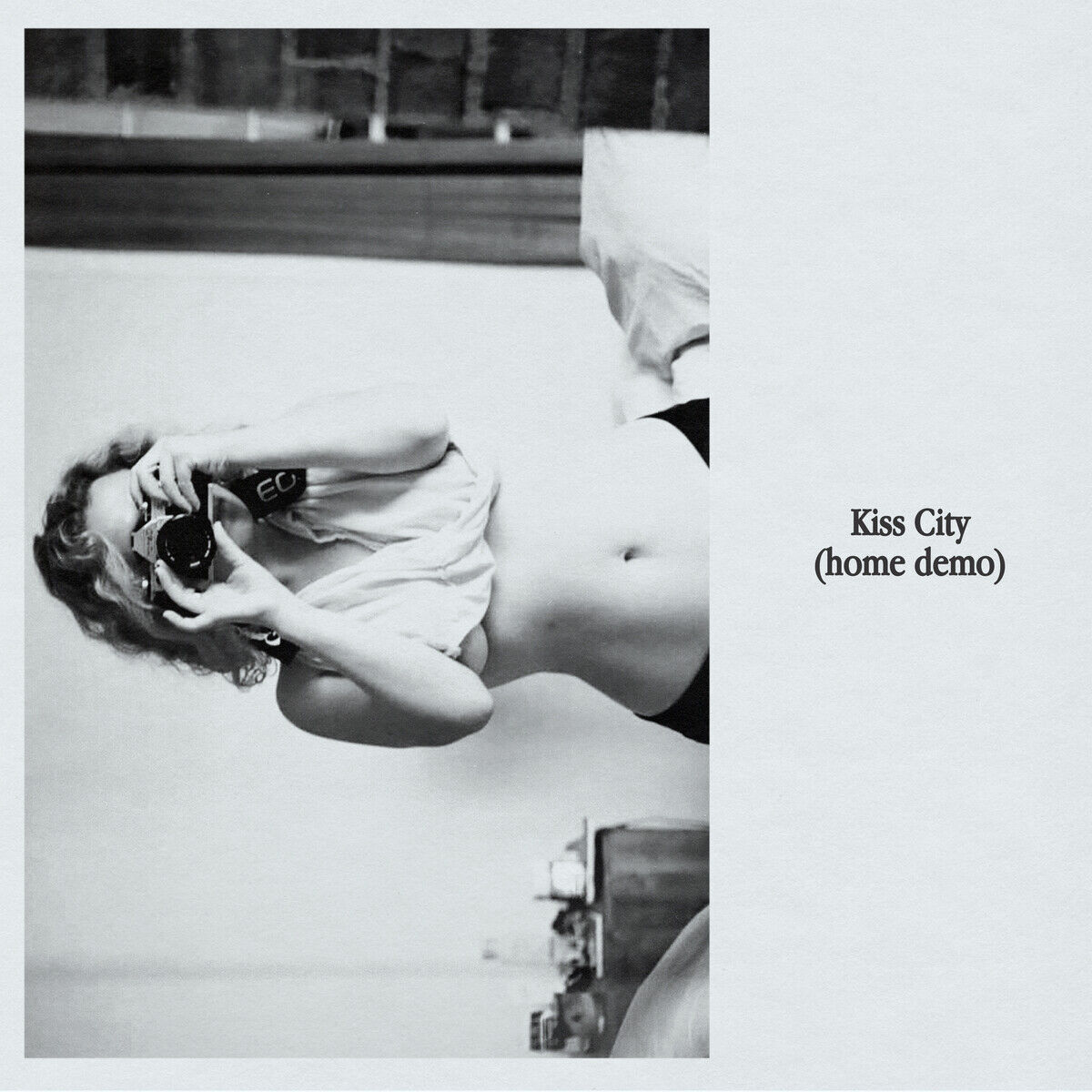 Blondshell – Kiss City (home demo)【44.1kHz／16bit】爱尔兰区-OppsUpro音乐帝国