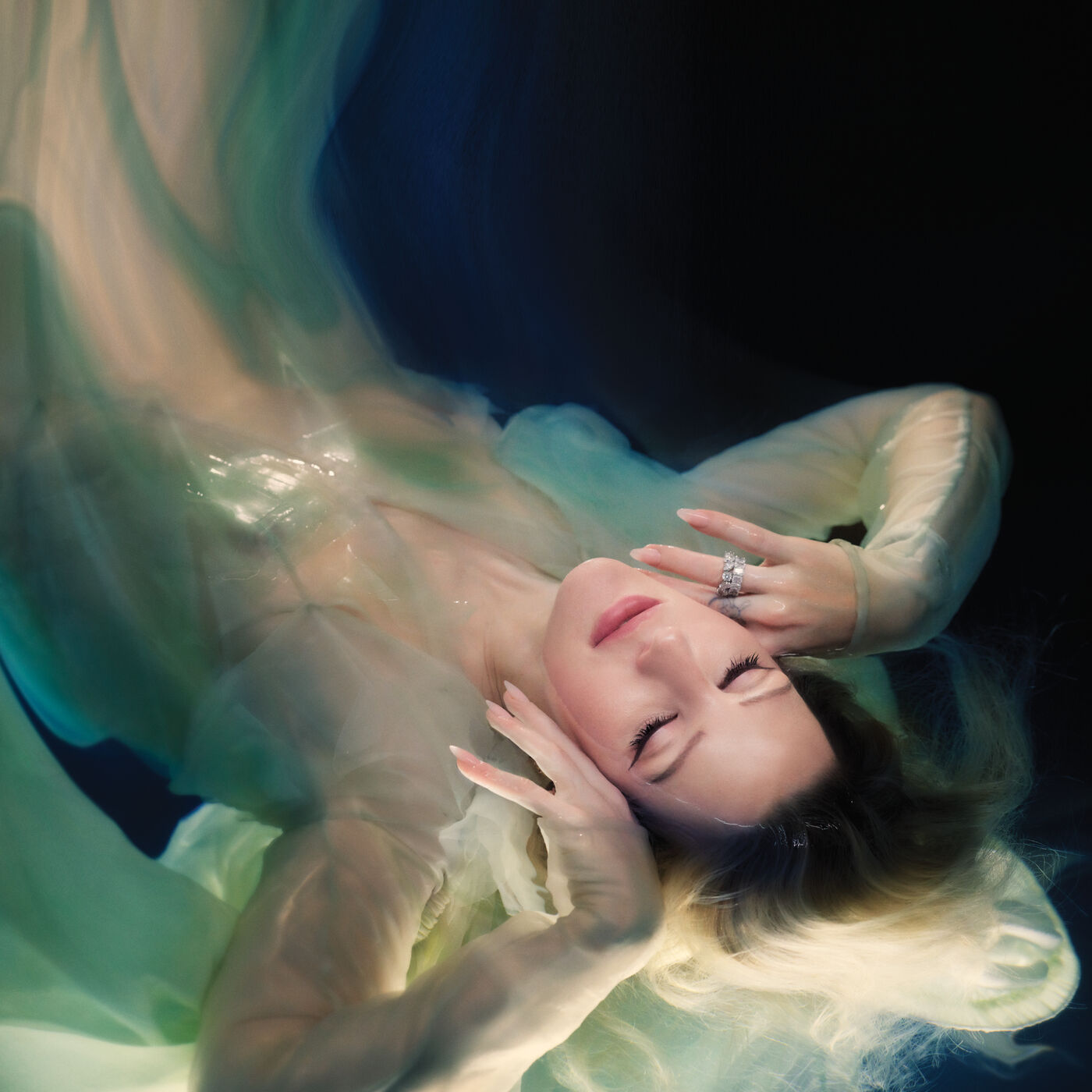 Ellie Goulding – Higher Than Heaven (Deluxe)【44.1kHz／24bit】爱尔兰区-OppsUpro音乐帝国