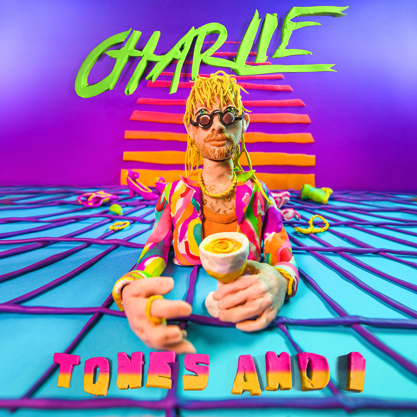 Tones and I – Charlie【44.1kHz／24bit】法国区-OppsUpro音乐帝国
