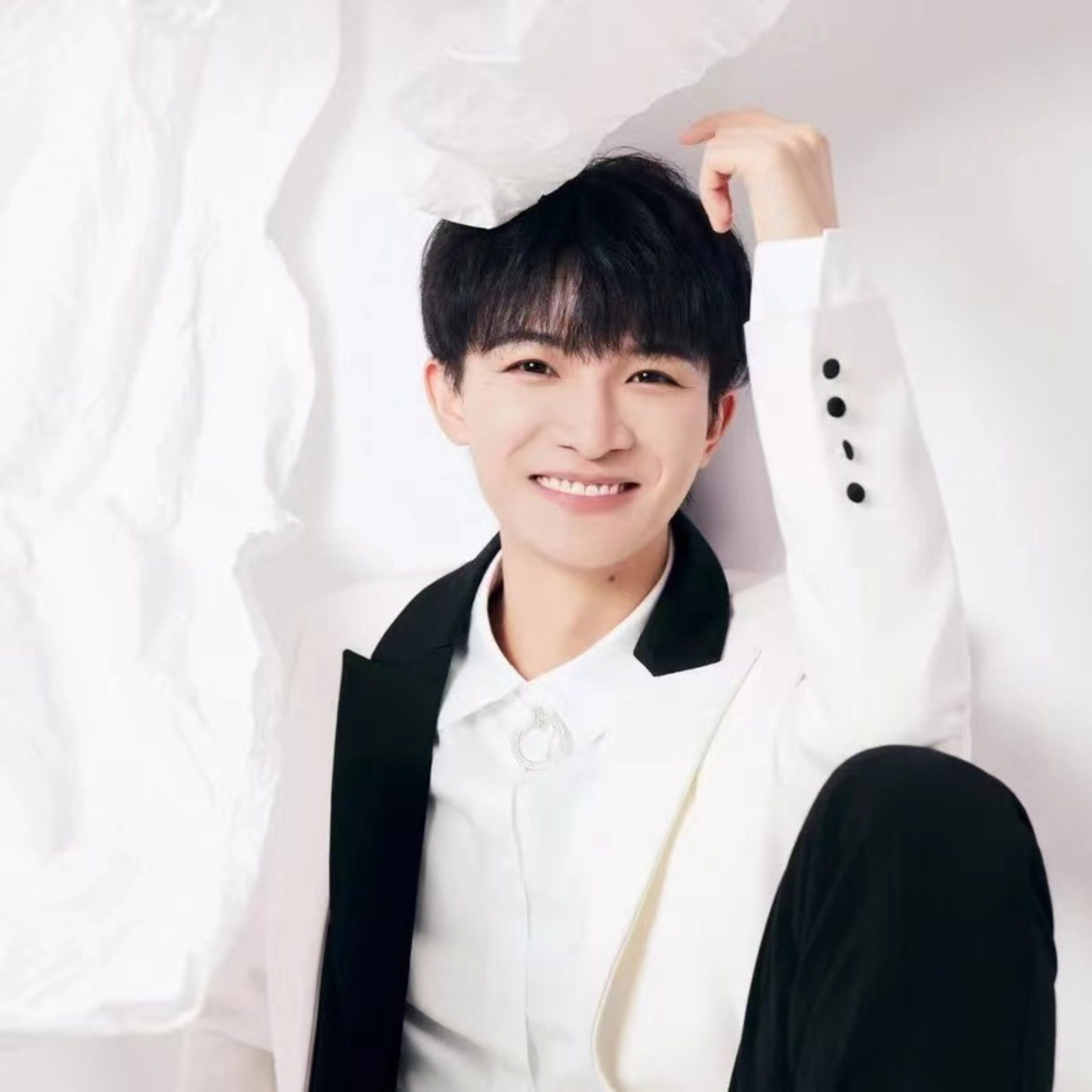 周深 – 又见炊烟【44.1kHz／16bit】法国区-OppsUpro音乐帝国