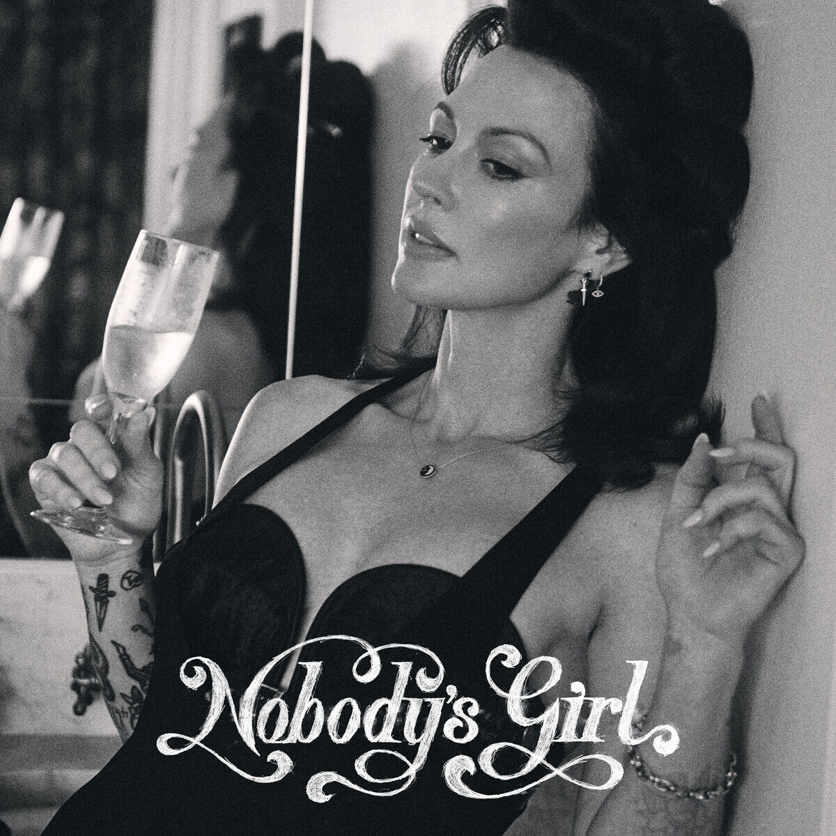 图片[1]-Amanda Shires – Lately【44.1kHz／16bit】美国区-OppsUpro音乐帝国